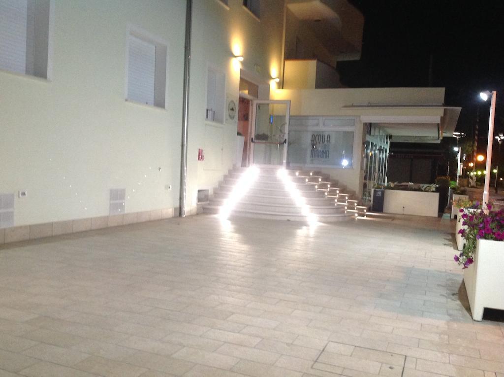Hr Vapore Gatteo Mare Gatteo a Mare Exterior photo