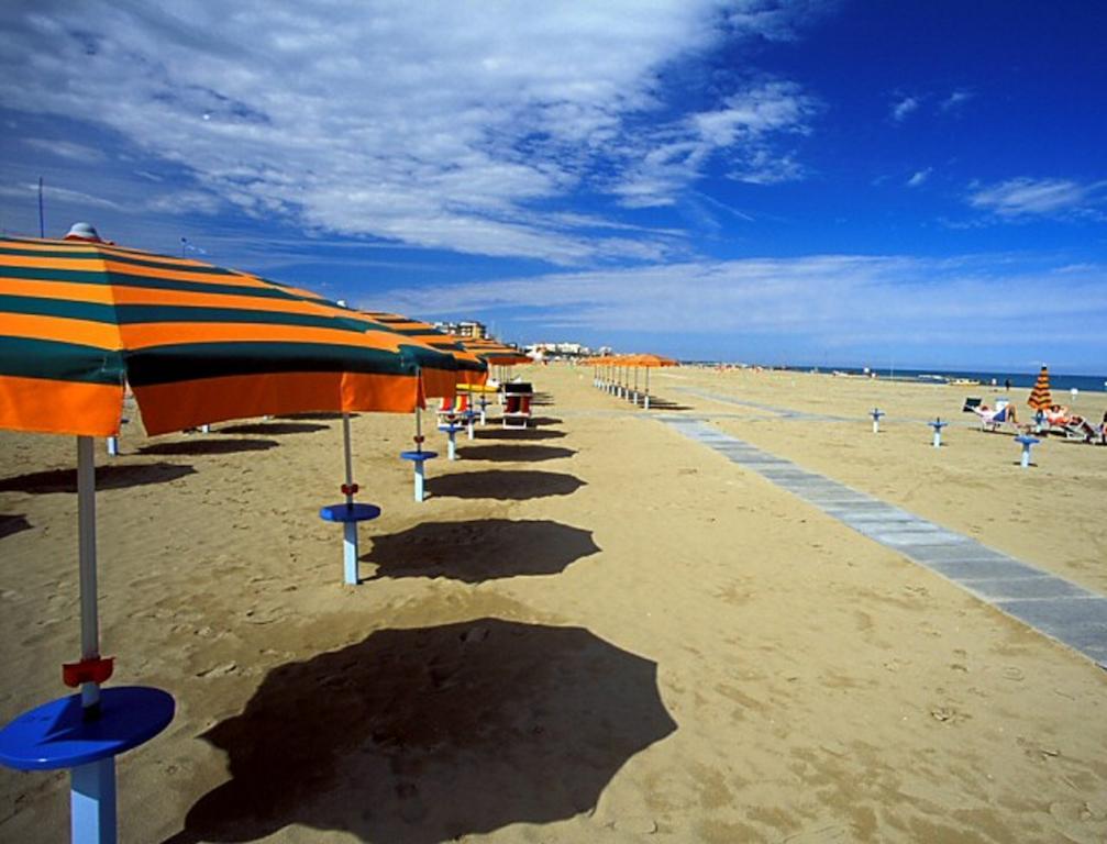 Hr Vapore Gatteo Mare Gatteo a Mare Exterior photo